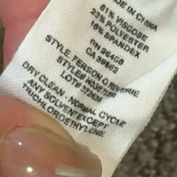 Theory Elegant Cream Quilted Top - Picture 8 of 9